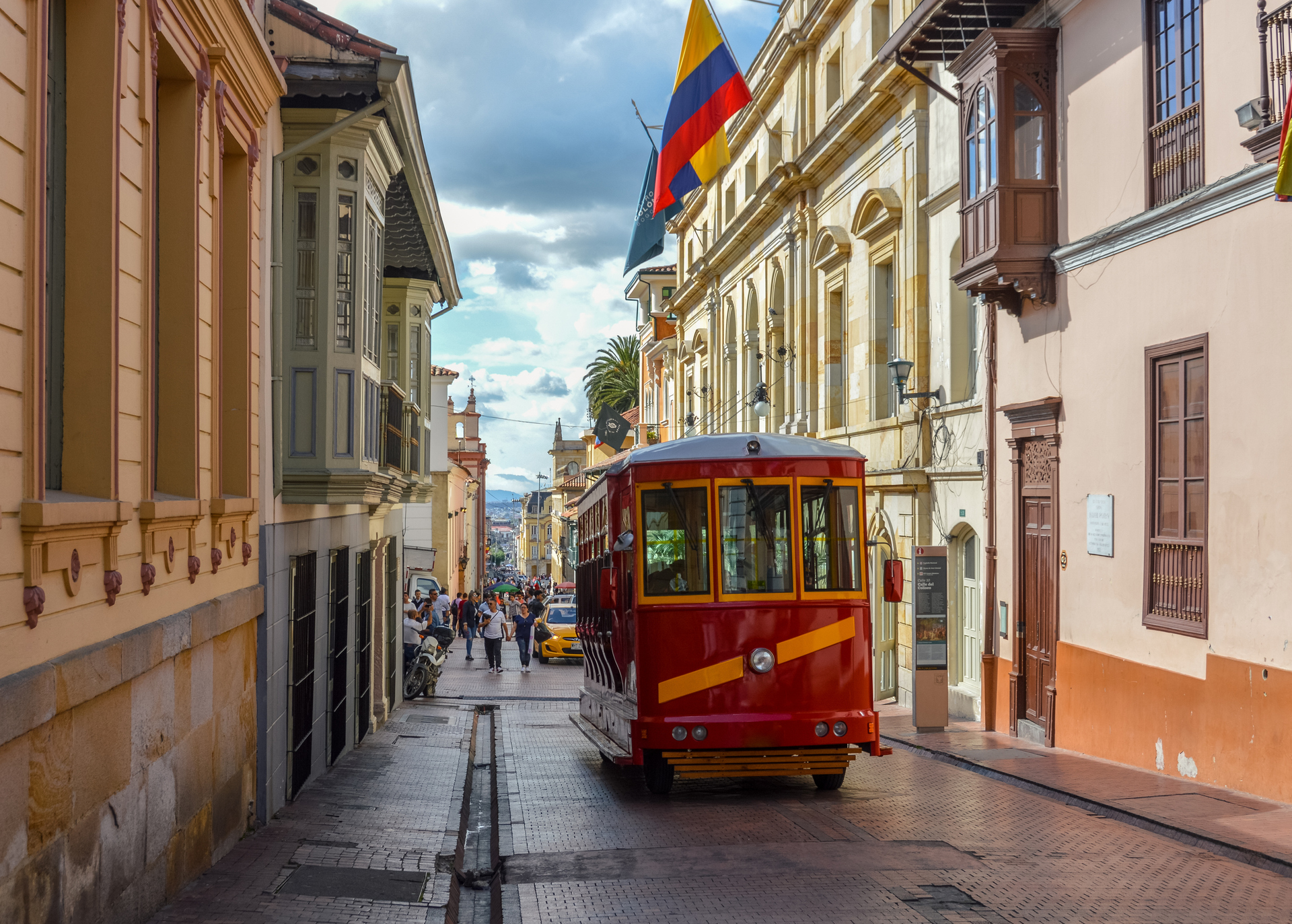 A Colombian Introduction: Bogotá and Cartagena 5-Day Tour