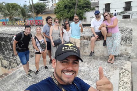 Tour Gratuito a Pie por la Ciudad Amurallada de Cartagena y Getsemaní