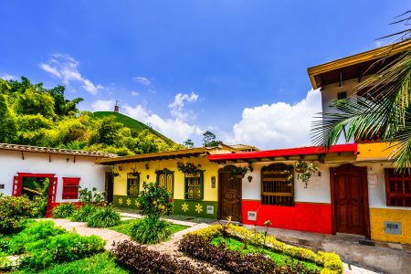 Tour Pueblo Cultural Jardín con Experiencia en Finca Cafetera