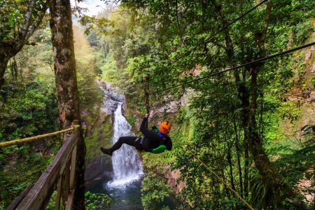 Tour al Parque Juan Curi y las cascadas